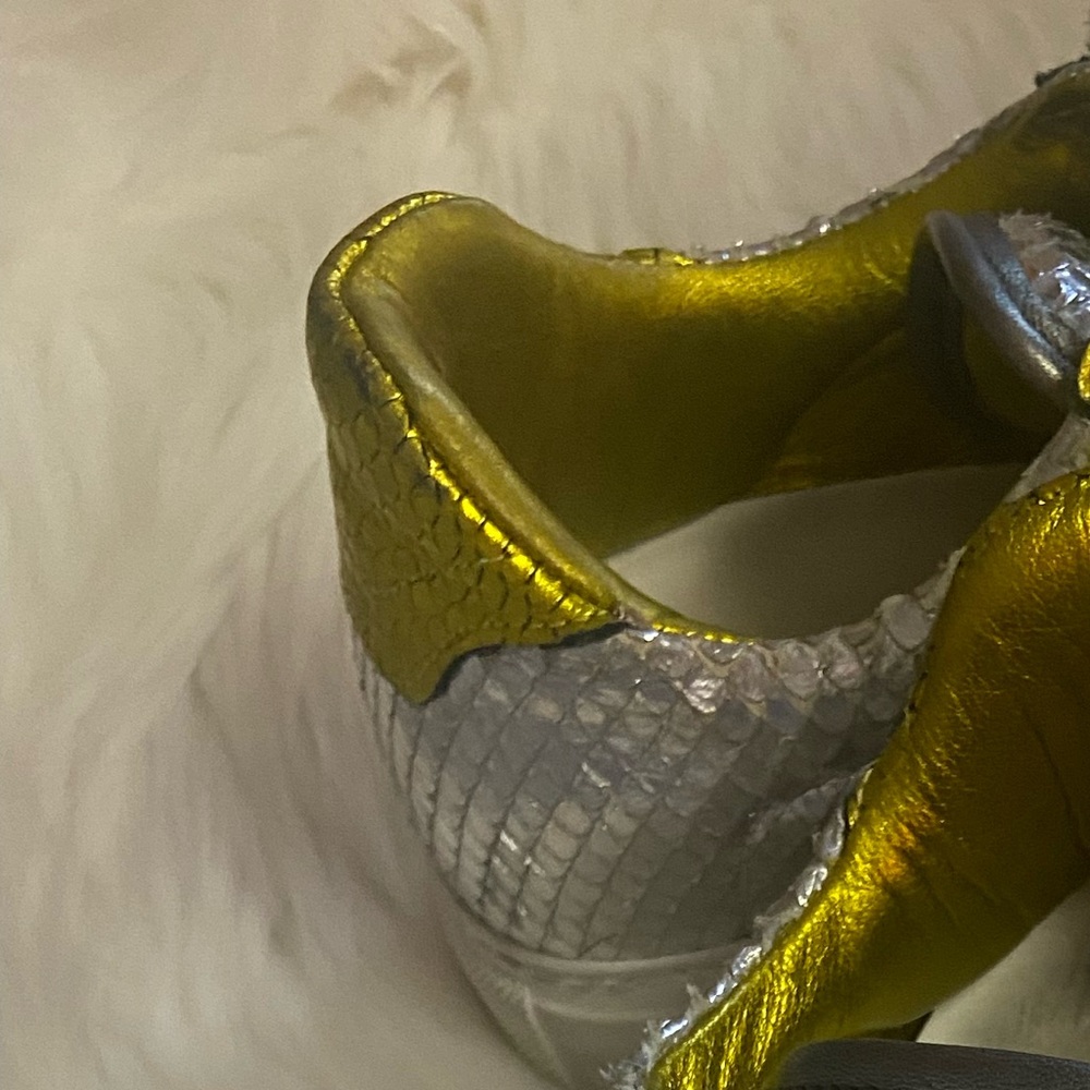 Metallic Silver and Gold Sz 38 Women’s Sneakers - Picture 6 of 7